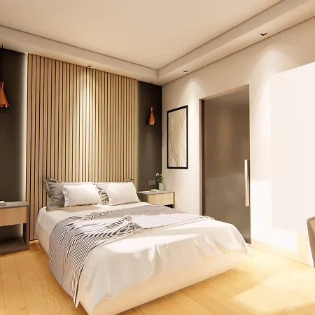 Hotel Antik 4*