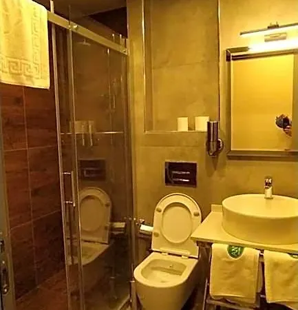 Hotel Antik 4*