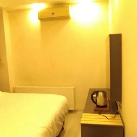 Antik Hotell 4*